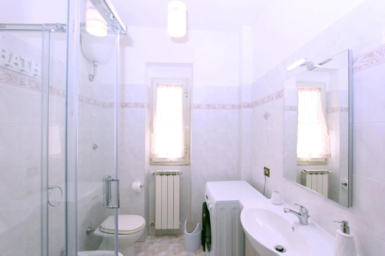 Torrigio Flat Apartment Rome Bagian luar foto