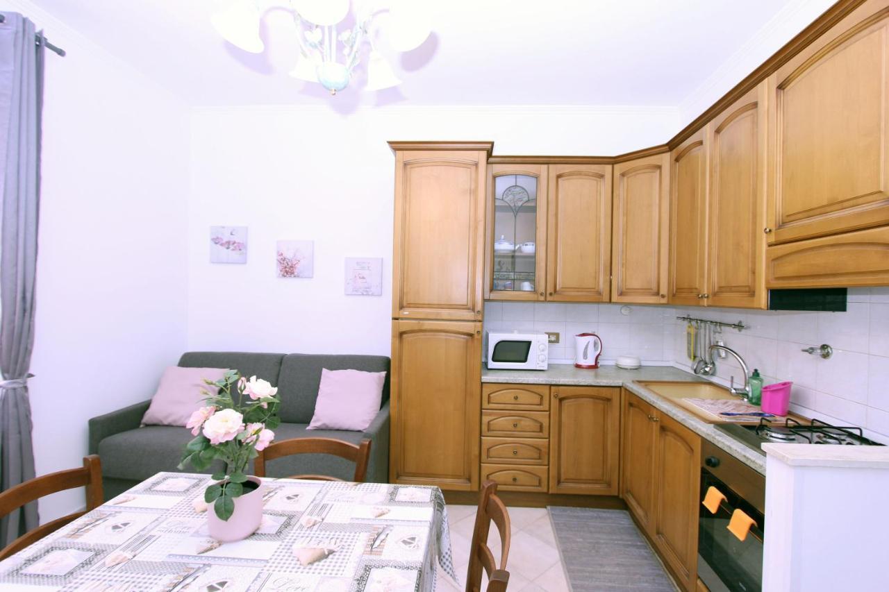 Torrigio Flat Apartment Rome Bagian luar foto